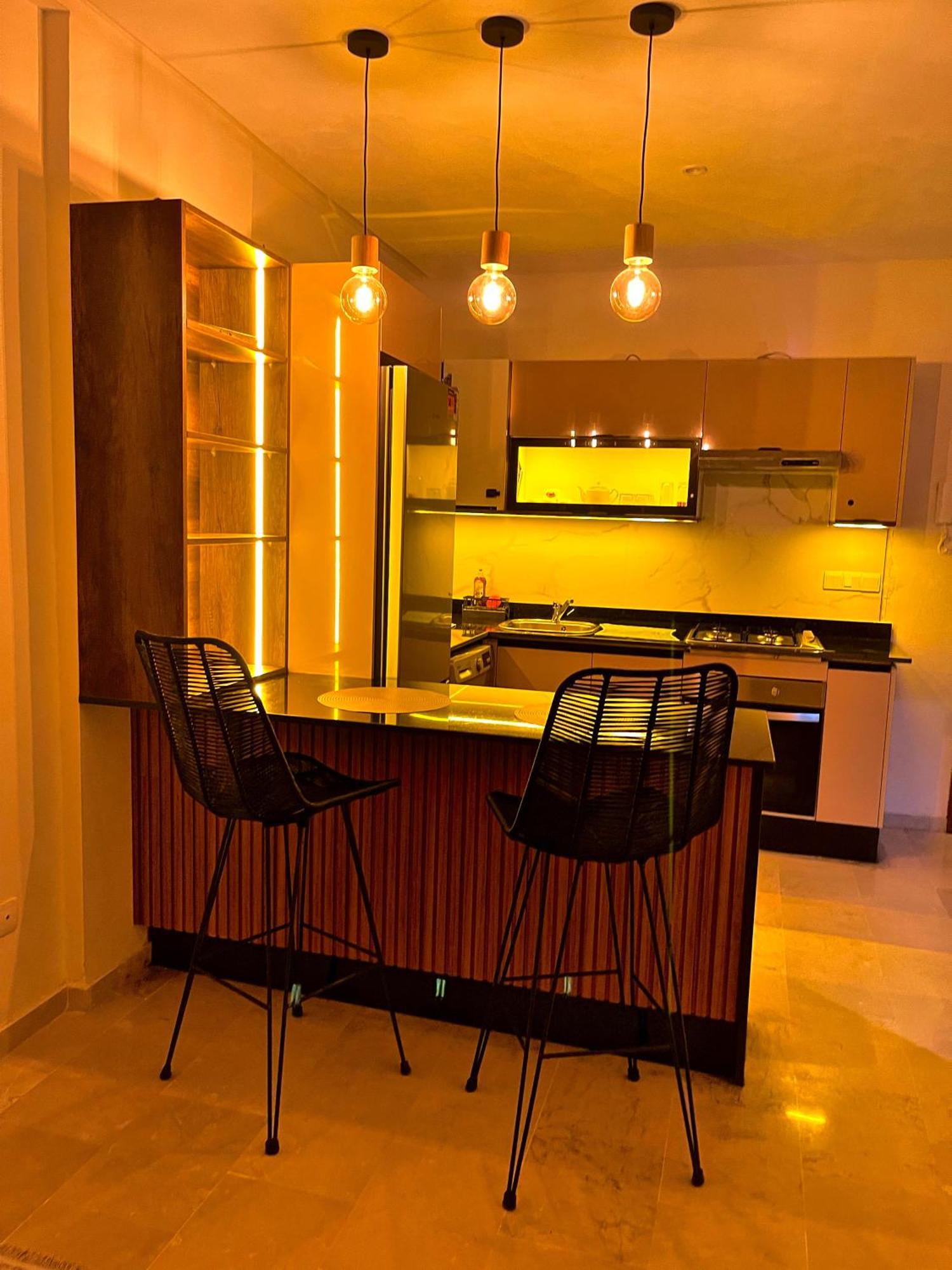 Elegant Appartement Avec Un Acces Piscine Jardin Parking Sous-Sol Et Wifi Haut Debit Fibre Optique Tanger Exterior foto